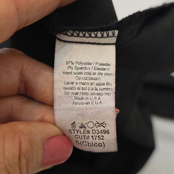 Everly dress size small. - Picture 9 of 9